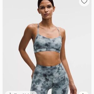 Lululemon Athletica Align Sports Bra in dark green